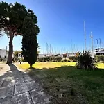 Les Jardins Du Port Port Camargue Avec Piscine A 2 Pas De La Apartmán *