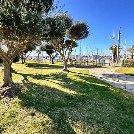 Les Jardins Du Port Port Camargue Avec Piscine à 2 Pas De La Appartement Le Grau-du-Roi