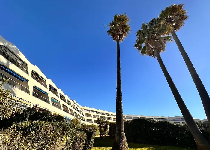 Apartment Les Jardins Du Port Port Camargue Avec Piscine A 2 Pas De La Le Grau-du-Roi